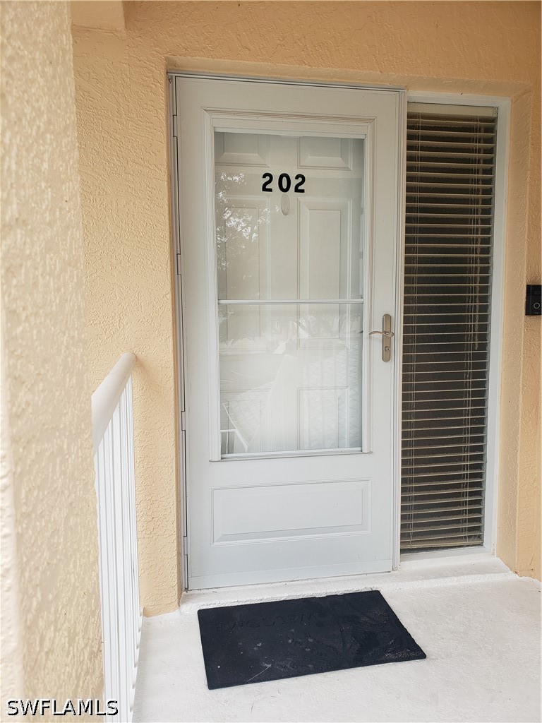 3 Bed Waterfront Home for Sale in Naples, photo 4