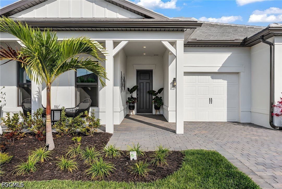 4 Bed Pool Home for Sale in Verdana Village, FL — photo 4
