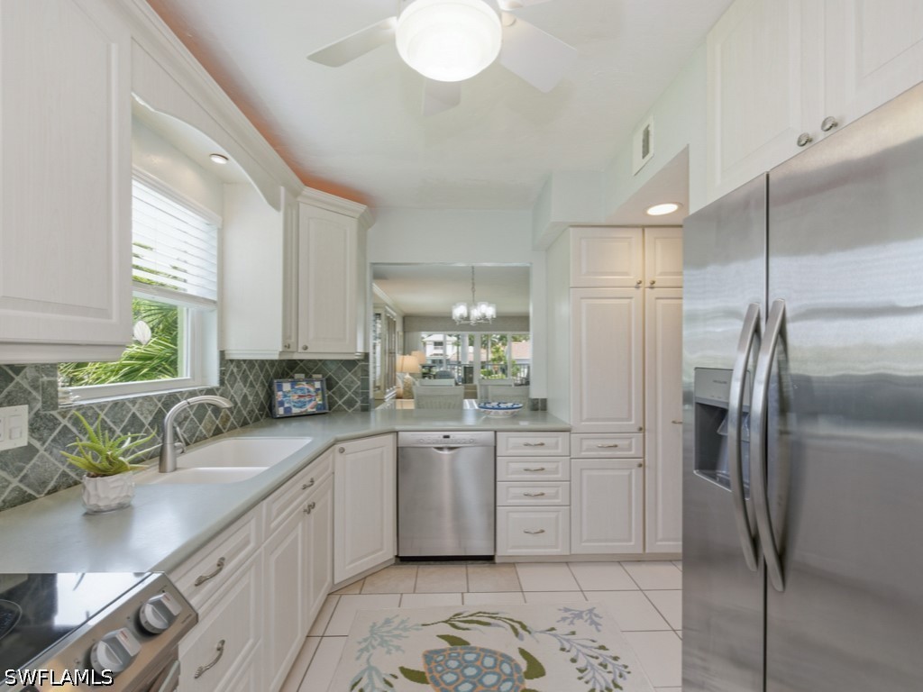 2 Bed Waterfront Home for Sale in Marco Island, photo 4