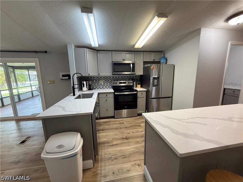 3 Bed ManufacturedHome for Sale in Bonita Springs, photo 4