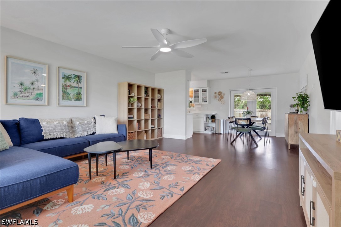 2 Bed SingleFamilyResidence for Sale in Naples, FL, $445,000 — photo 4