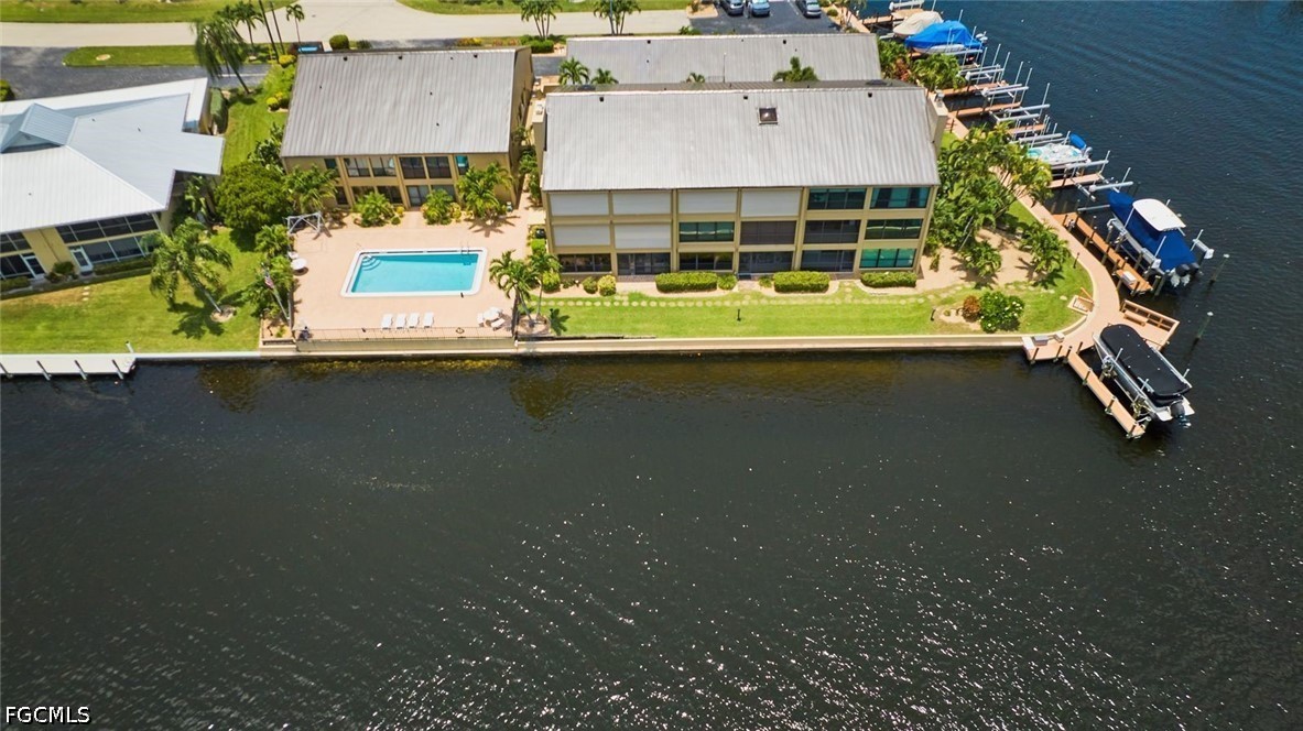 2 Bed Waterfront Home for Sale in Cape Coral, FL, $275,000 — photo 4