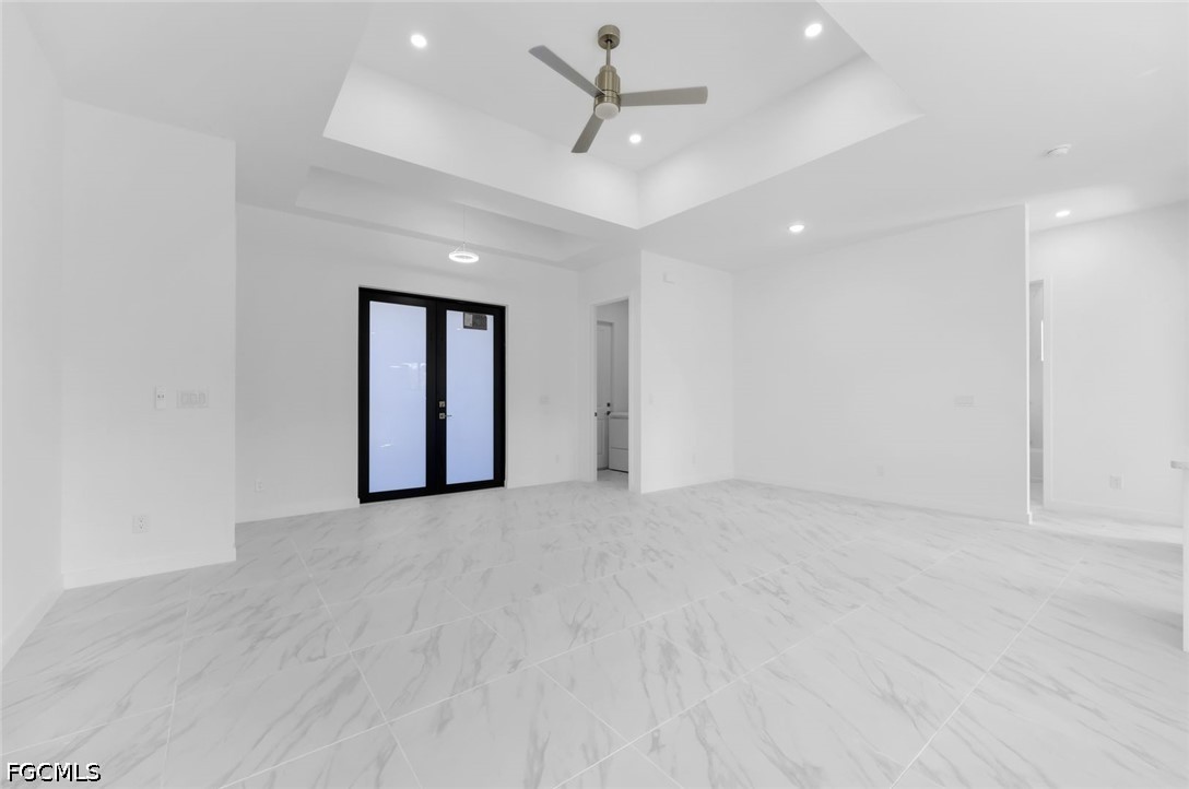 3 Bed SingleFamilyResidence for Sale in Lehigh Acres, FL — photo 4
