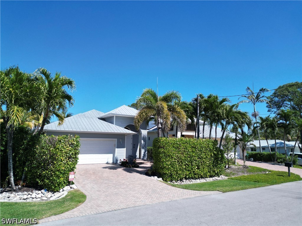3 Bed Pool Home for Sale in Sabal Shores, FL, $1,600,000 — photo 4