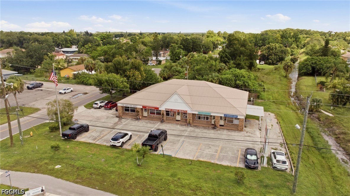 Office for Sale in Fort Myers, photo 4
