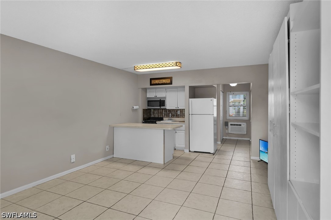 Condominium for Sale in Marco Island, photo 4