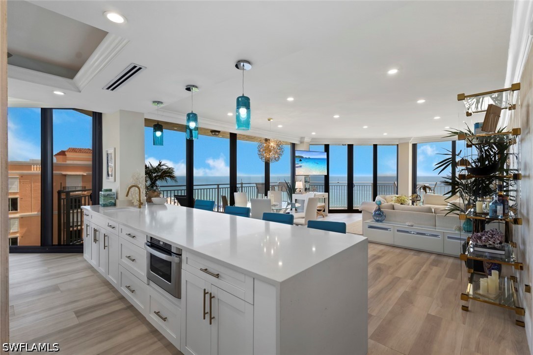 3 Bed Waterfront Home for Sale in Chalet Of San Marco, photo 4