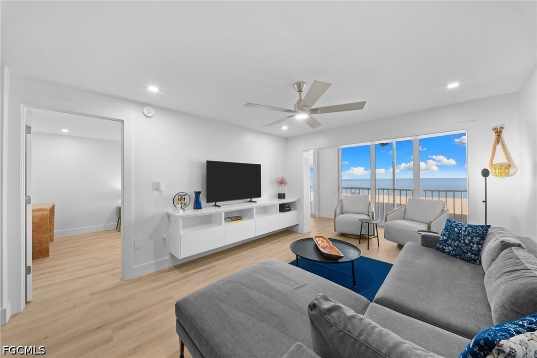 2 Bed Waterfront Home for Sale in Casa Bonita Ii, photo 4