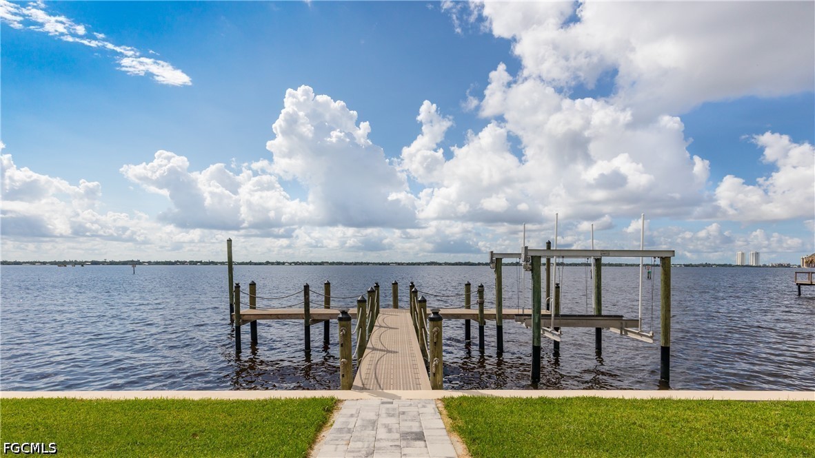 3 Bed Pool Home for Sale in North Fort Myers, FL, $1,400,000 — photo 4