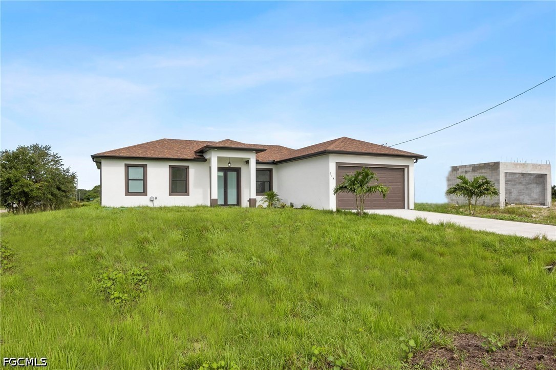 3 Bed SingleFamilyResidence for Sale in Lehigh Acres, FL — photo 4