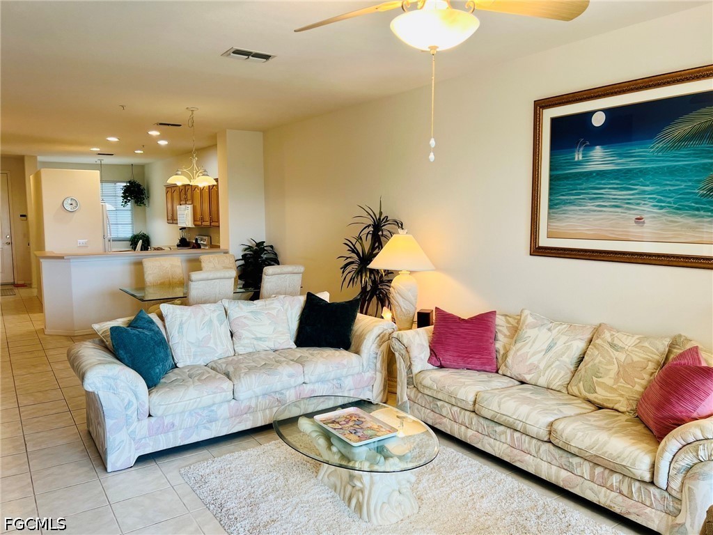 2 Bed Condominium for Sale in Sanibel View Condo, FL, $3,900 — photo 4