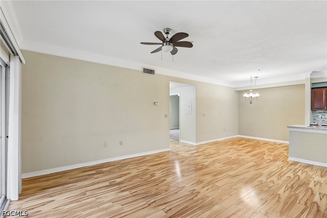 3 Bed Condominium for Sale in Royal Greens, photo 4