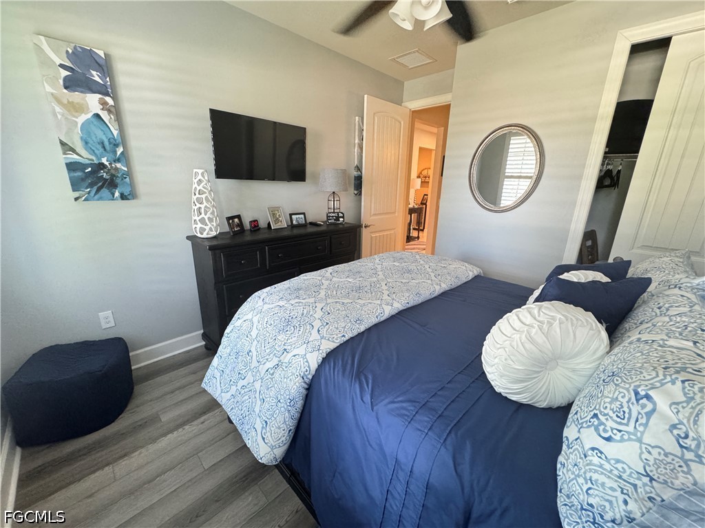 2 Bed Waterfront Home for Sale in Somerset, FL — photo 4