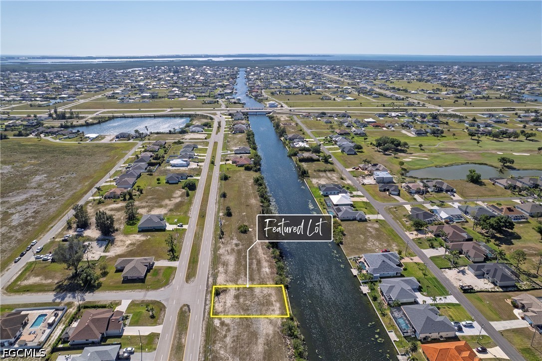Waterfront Home for Sale in Cape Coral, FL, $75,000 — photo 4