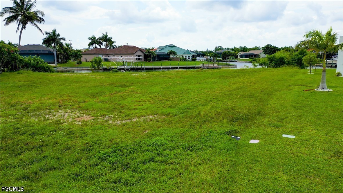 Waterfront Home for Sale in Cape Coral, FL, $399,900 — photo 4