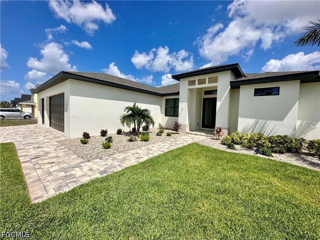 4 Bed Pool Home for Sale in Cape Coral, FL — photo 4