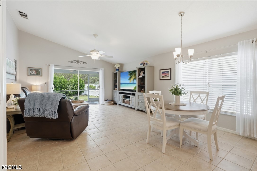 4 Bed SingleFamilyResidence for Sale in Fort Myers, photo 4