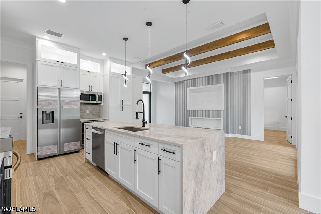 3 Bed SingleFamilyResidence for Sale in Naples, FL — photo 4