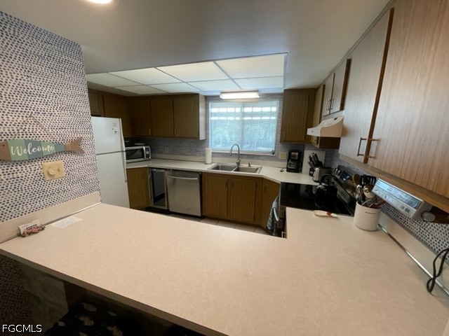3 Bed Waterfront Home for Sale in Fort Myers, FL, $5,500 — photo 4