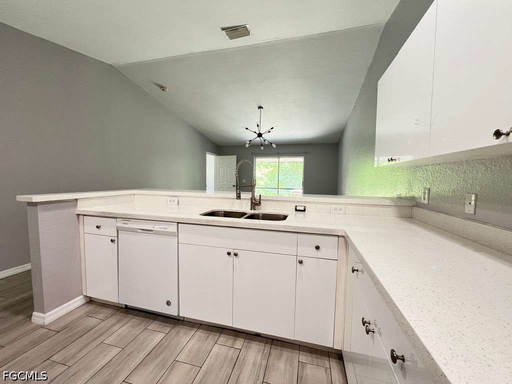 3 Bed Duplex for Sale in Cape Coral, FL, $1,700 — photo 4