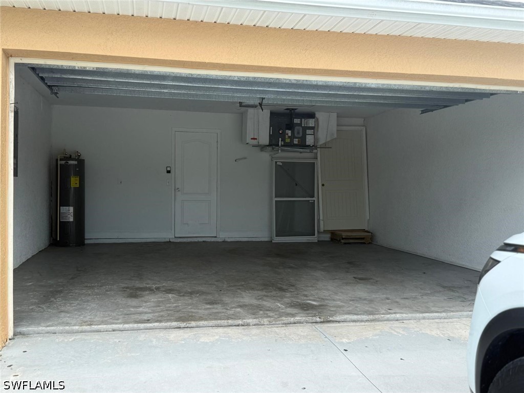 3 Bed SingleFamilyResidence for Sale in Lehigh Acres, FL — photo 4