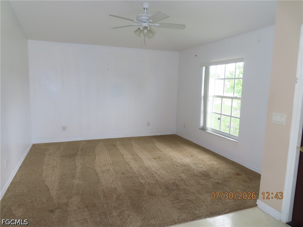 3 Bed SingleFamilyResidence for Sale in Not Applicable, FL — photo 4