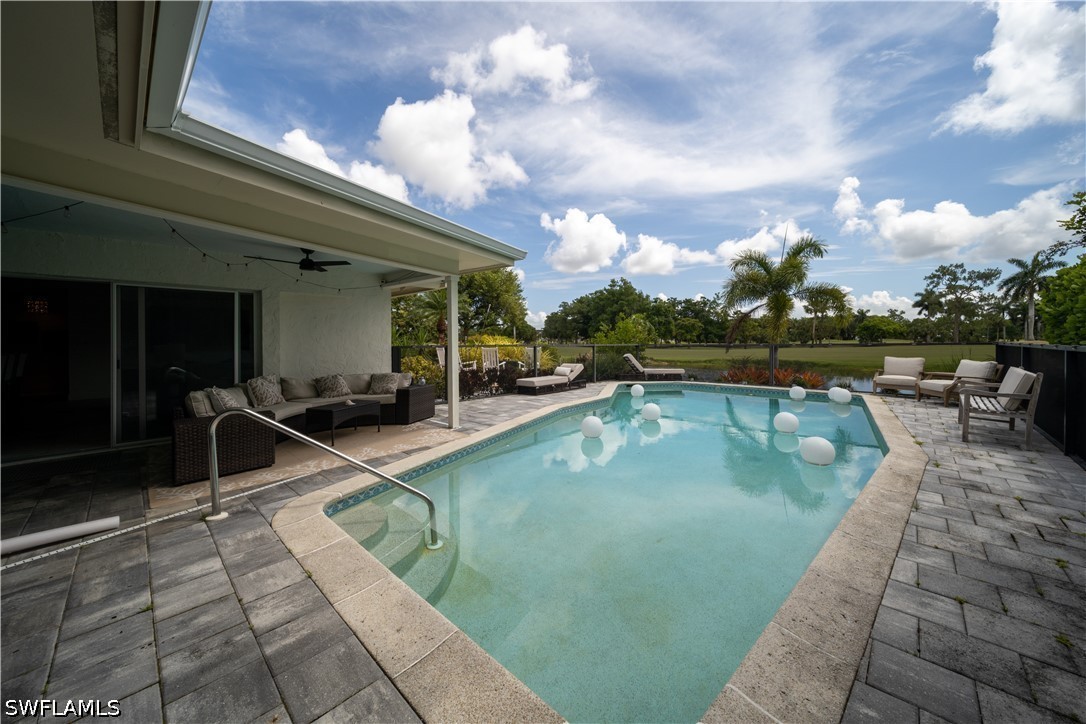3 Bed Pool Home for Sale in Torrey Pines, FL, $6,500 — photo 4