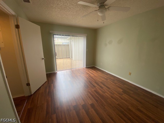 2 Bed Townhouse for Sale in Cypress Lake Estates, FL, $1,650 — photo 4