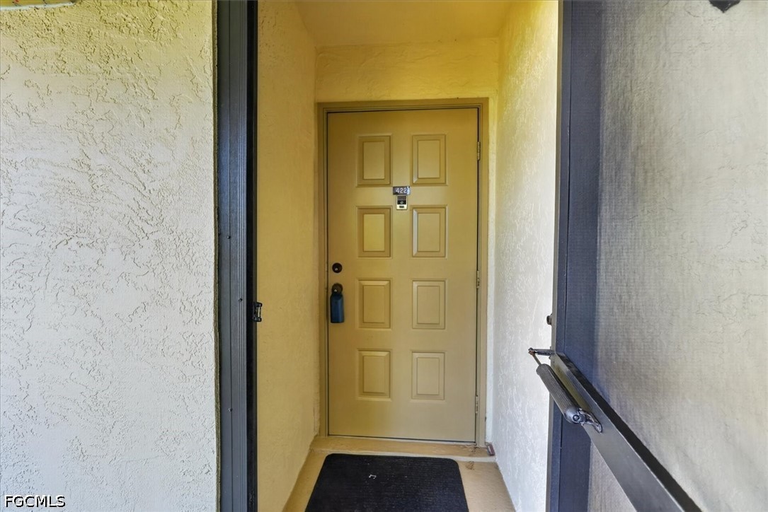 2 Bed Waterfront Home for Sale in Terrace, FL, $189,900 — photo 4