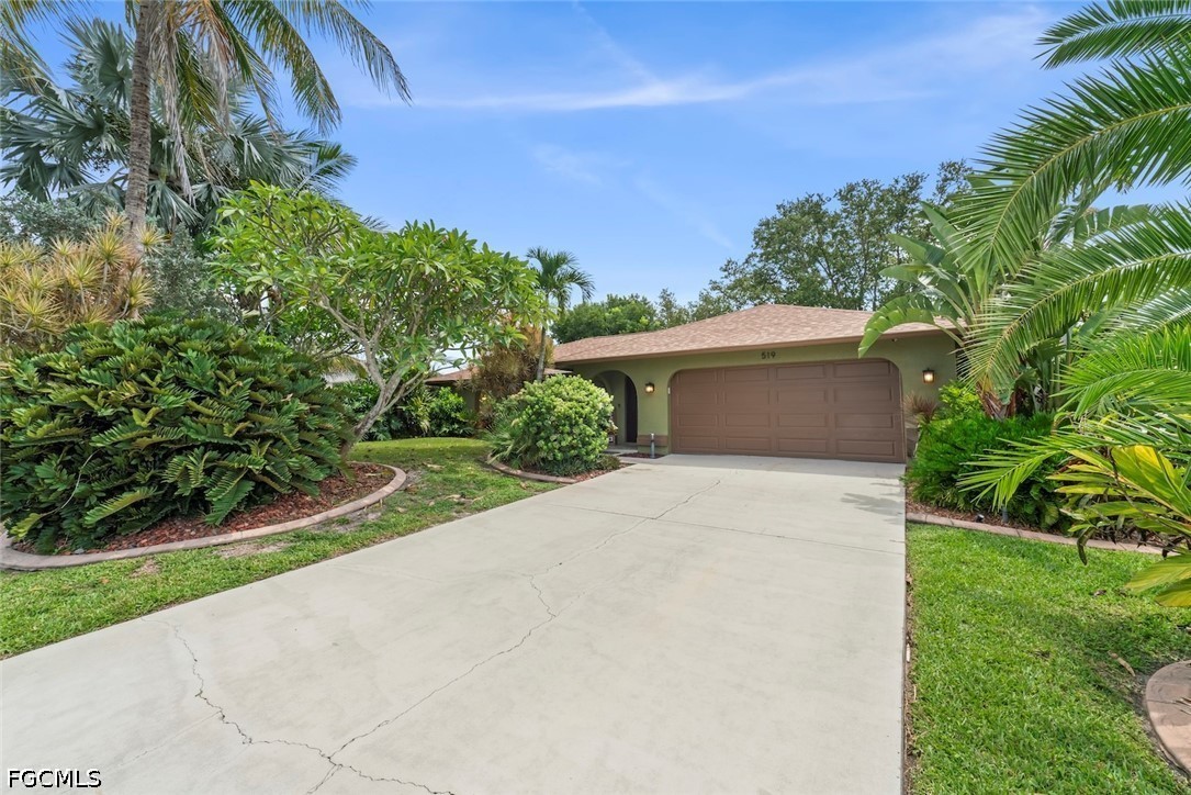 3 Bed SingleFamilyResidence for Sale in Cape Coral, FL — photo 4