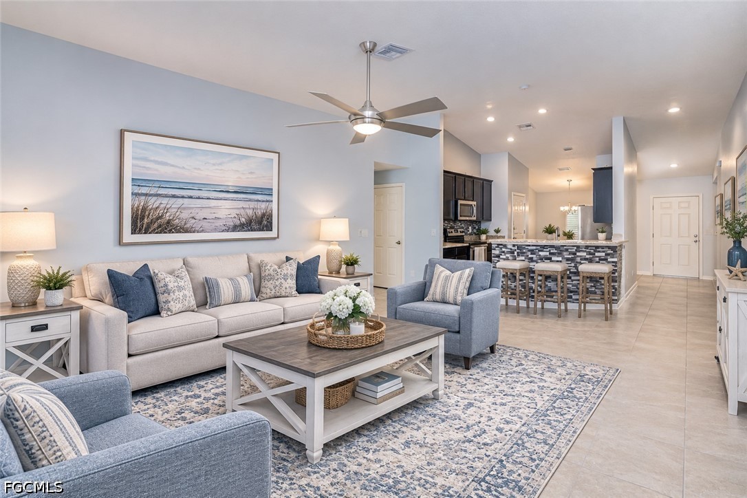 3 Bed SingleFamilyResidence for Sale in Cape Coral, FL — photo 4