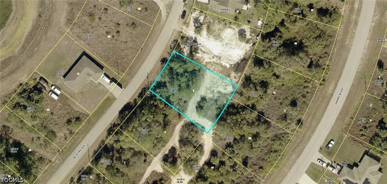Residential for Sale in Lehigh Acres, FL, $18,500 — photo 4