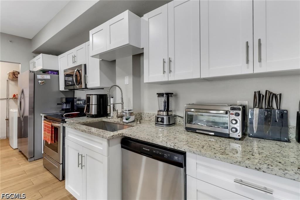 2 Bed Condominium for Sale in Tuscany Gardens, FL, $210,000 — photo 4