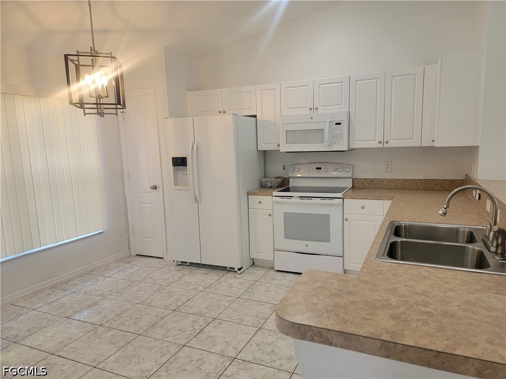 3 Bed SingleFamilyResidence for Sale in Lehigh Acres, FL — photo 4