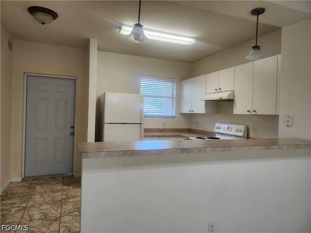 2 Bed Condominium for Sale in Punta Gorda, photo 4