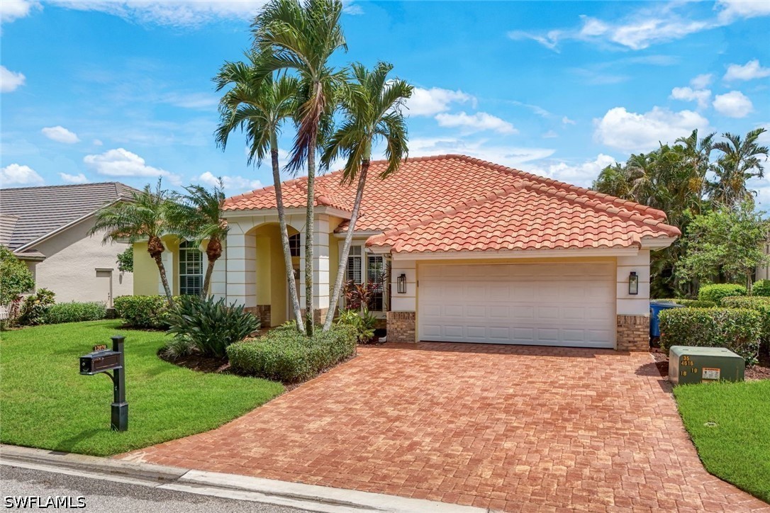 4 Bed Pool Home for Sale in Fairway Isles, FL, $669,900 — photo 4