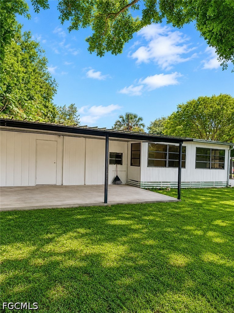 2 Bed ManufacturedHome for Sale in Fort Myers, FL, $119,000 — photo 4