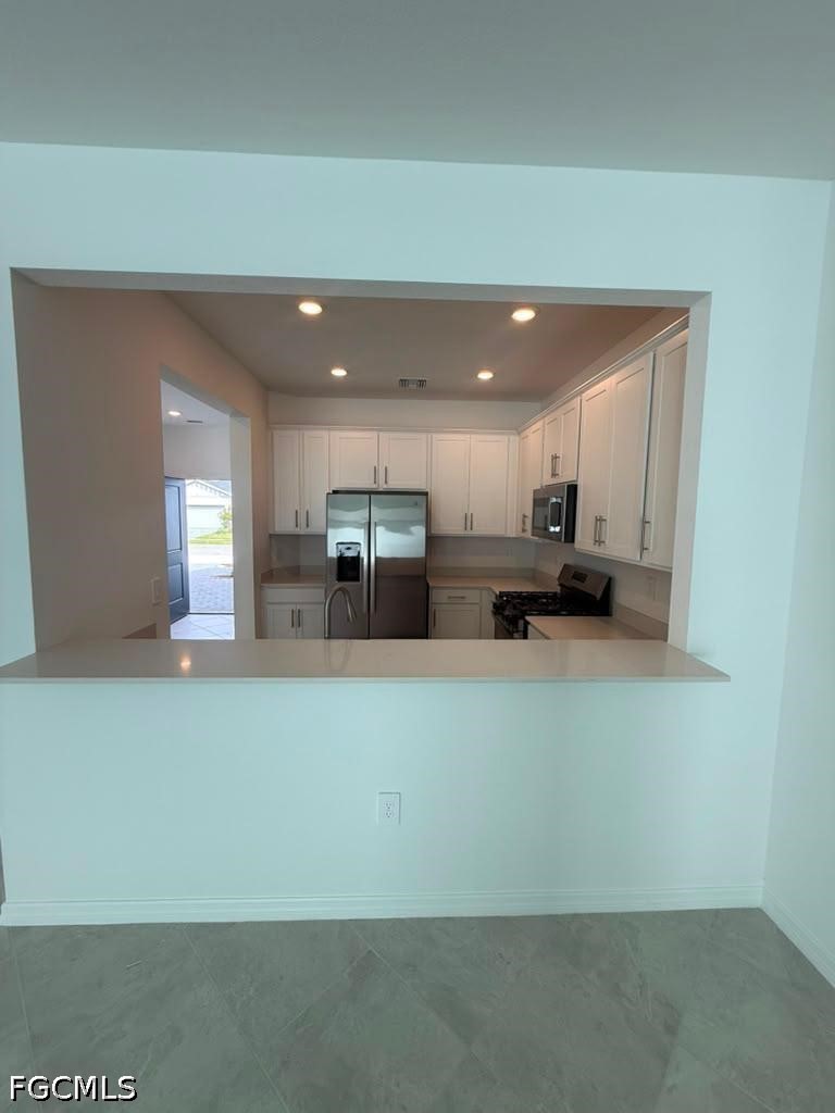 3 Bed SingleFamilyResidence for Sale in Tuckers Cove, FL — photo 4