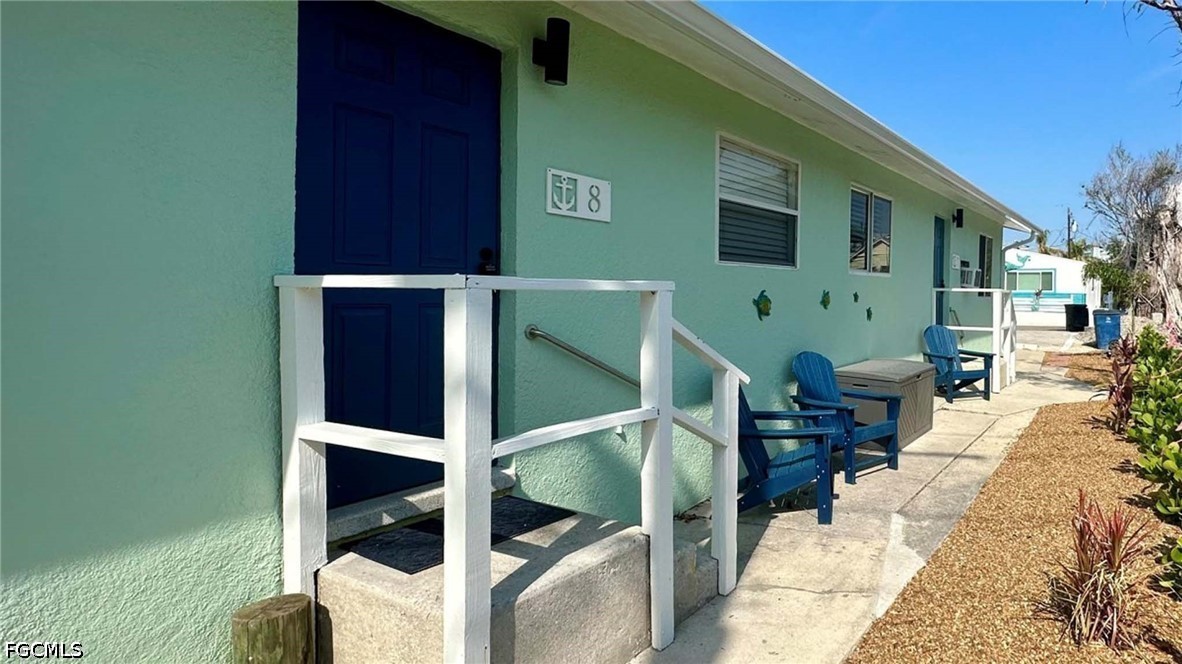 4 Bed Quadruplex for Sale in El Sol, FL, $1,250,000 — photo 4