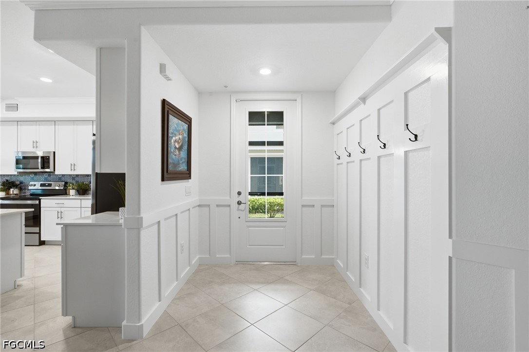 3 Bed Condominium for Sale in Punta Gorda, FL, $449,000 — photo 4