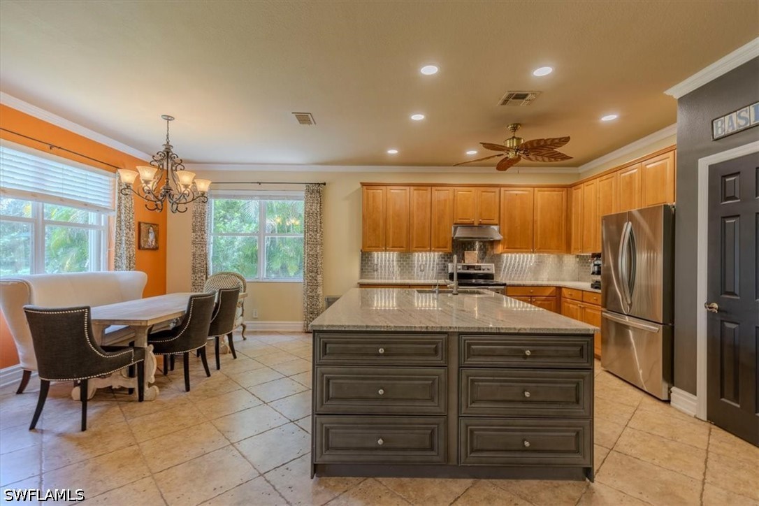 4 Bed Waterfront Home for Sale in Naples, FL, $759,000 — photo 4