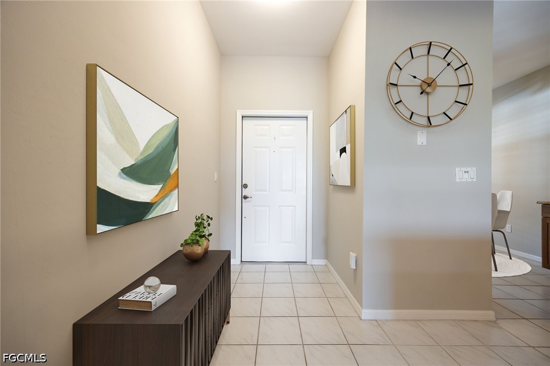2 Bed Condominium for Sale in Fort Myers, FL, $235,900 — photo 4