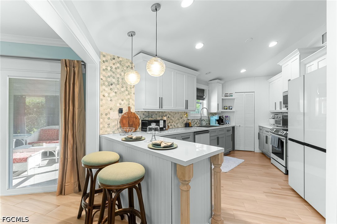 2 Bed SingleFamilyResidence for Sale in Park Place, FL — photo 4