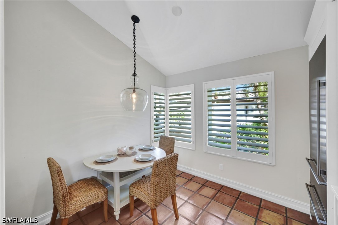 2 Bed Attached for Sale in Bears Paw Villas, FL, $10,000 — photo 4