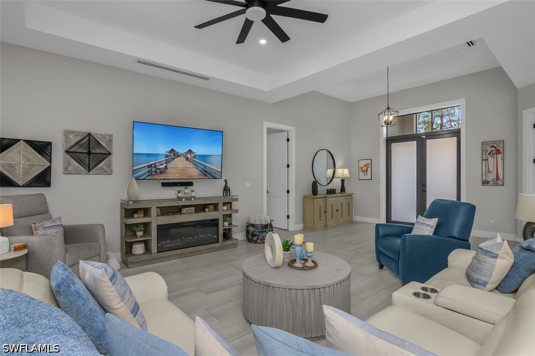 4 Bed SingleFamilyResidence for Sale in Naples, FL, $879,000 — photo 4