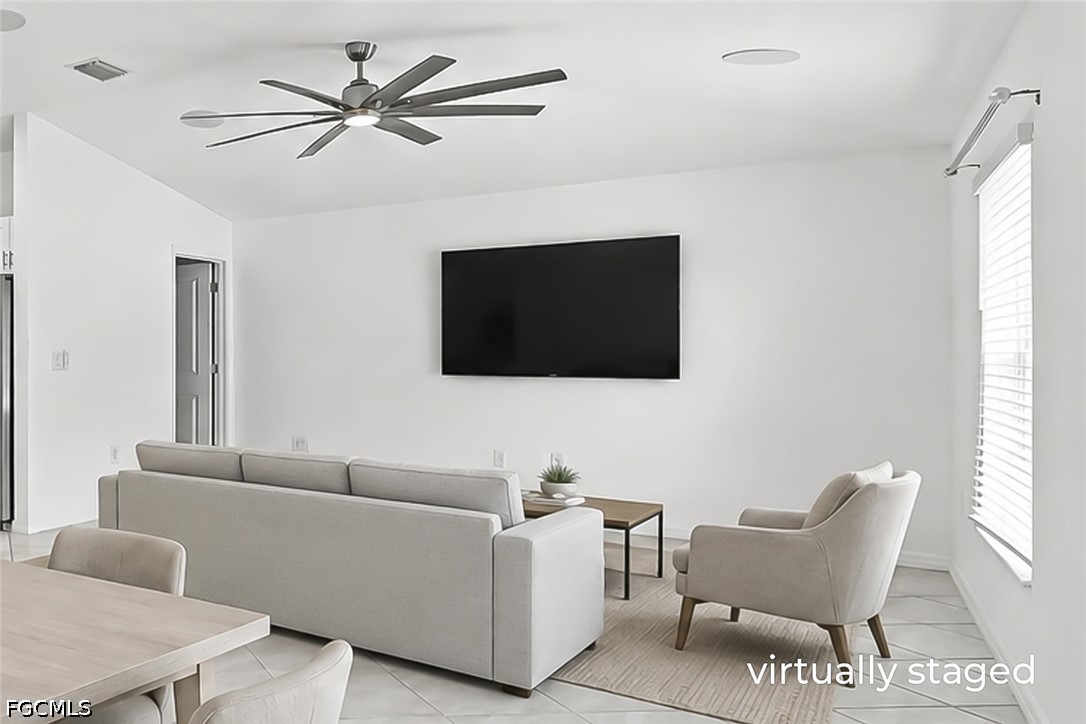 3 Bed SingleFamilyResidence for Sale in Cape Coral, FL — photo 4