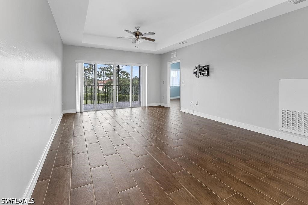 3 Bed Waterfront Home for Sale in Blue Heron, FL, $2,400 — photo 4
