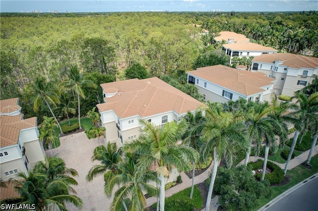 3 Bed Condominium for Sale in Naples, FL, $1,295,000 — photo 4