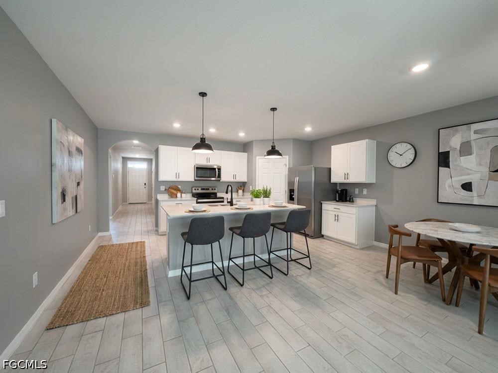 4 Bed SingleFamilyResidence for Sale in Cape Coral, FL — photo 4