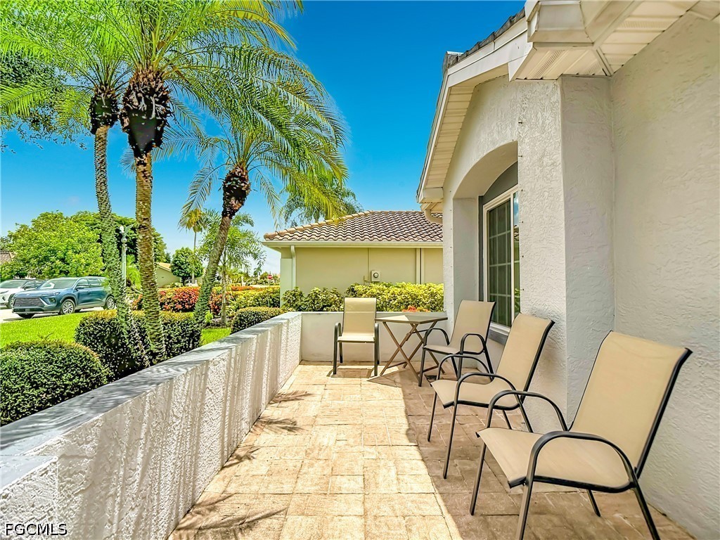 3 Bed SingleFamilyResidence for Sale in North Fort Myers, photo 4